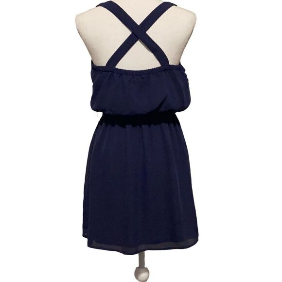 Eyelash Couture Dress - Picture 4 of 6